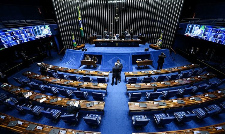Transformações Tributárias: A Ampliação do Conceito de Insumos e Seu Impacto na Competitividade Empresarial, Fidelis Empresarial