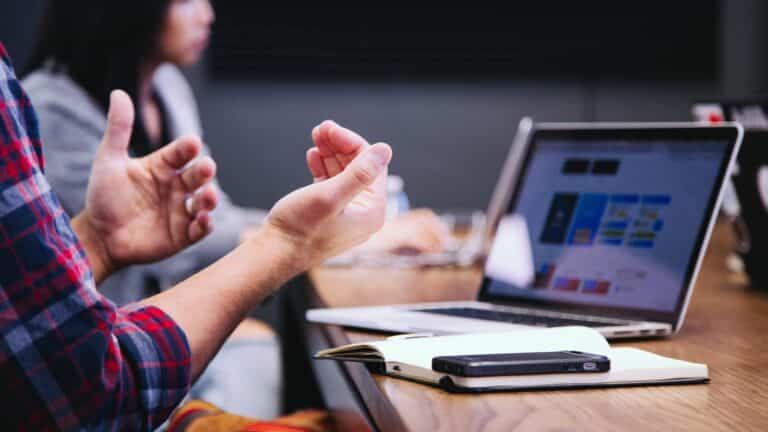 Guia Completo e Definitivo de Gestão Financeira para Empresas Brasileiras: Tudo o que Você Precisa Saber
